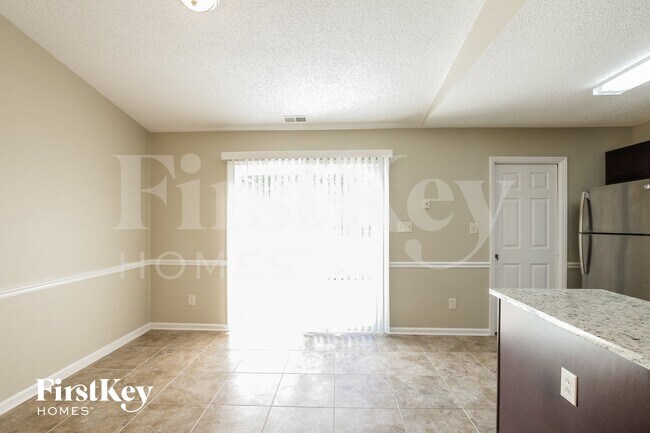 Foto del edificio - 3204 Faircroft Way