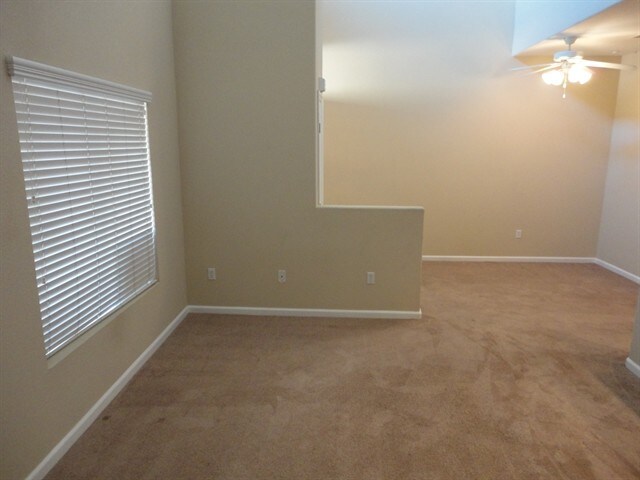Building Photo - 10475 Tuscany Rose Court