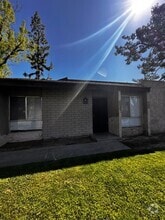 Building Photo - 6005 Almendra Ave