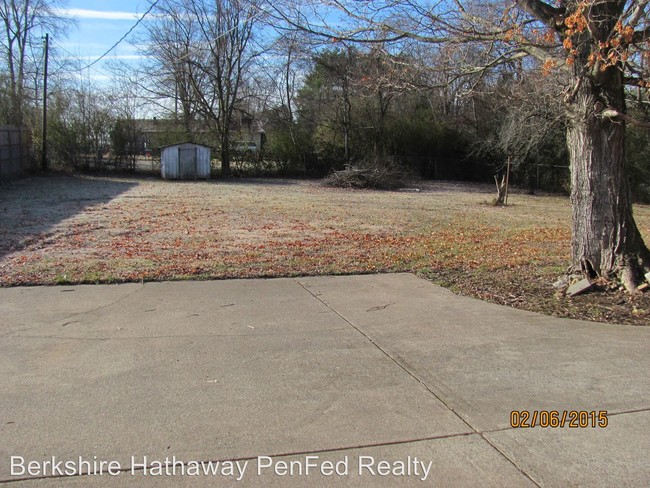 Building Photo - 512 Needmore Rd