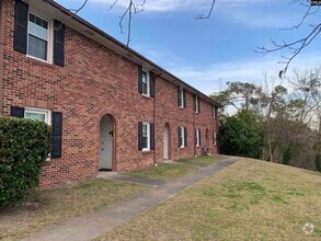 Building Photo - 1435 Shirley St