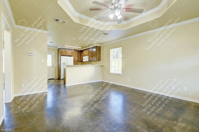 Foto del edificio - 2 br, 1 bath Triplex - 756 Rocky Ridge Flts