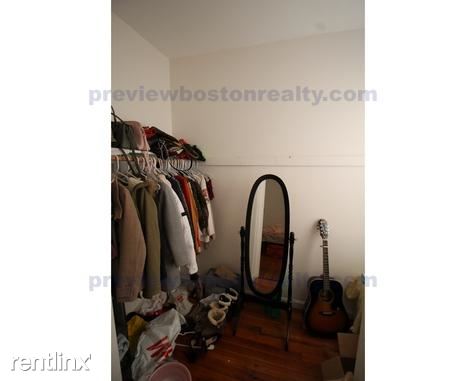 Building Photo - 33 Egremont Rd