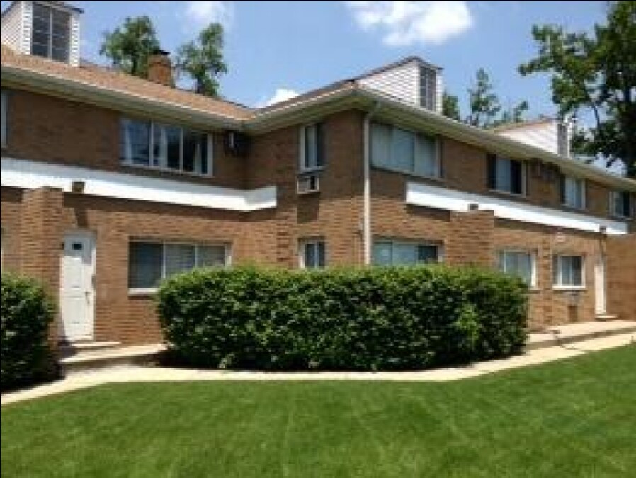 Primary Photo - 1599 Bergen Blvd