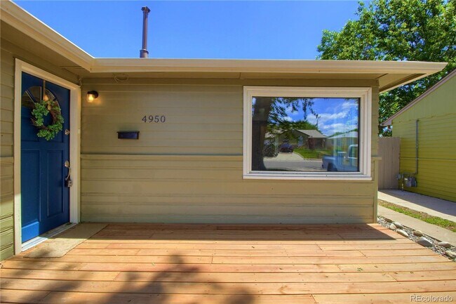 Foto del edificio - Incredible Ranch Home in Chaffee Park Denver