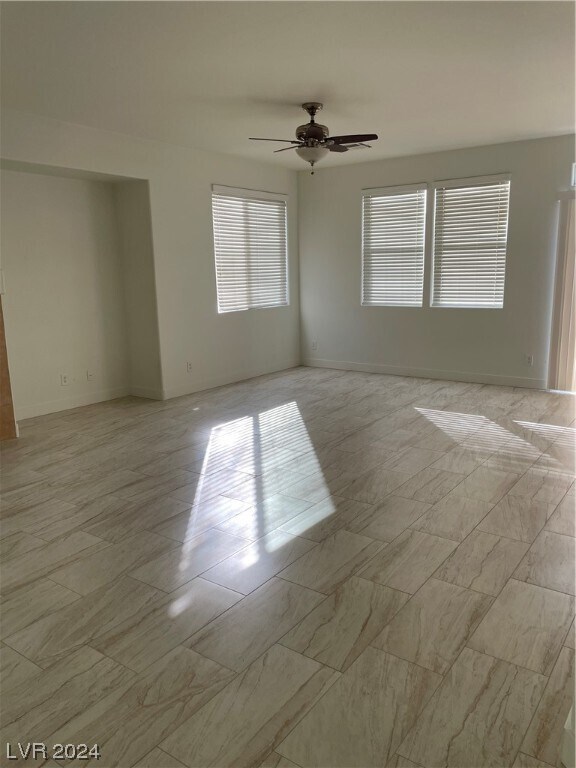 Foto del edificio - 8865 Kabito Creek Ct