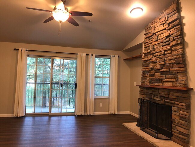 Foto del edificio - 3bd/2ba Issaquah Condo