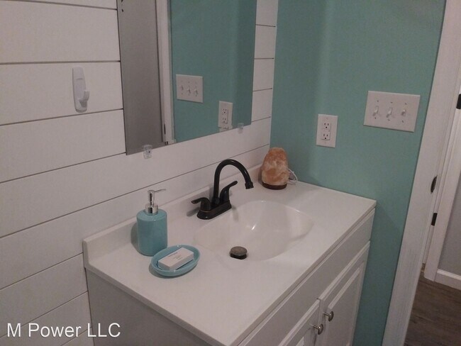Foto del edificio - 3 br, 2.5 bath House - 207 Swallow Dr.