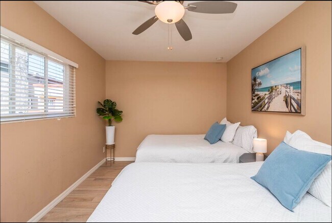 Foto del edificio - 730 Asbury Ct