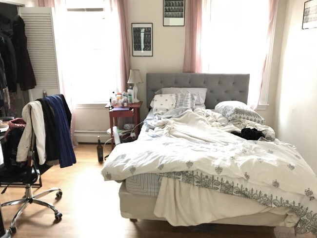 Foto del edificio - 5 Buckley Ave