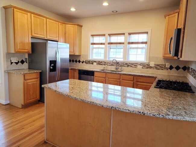 Building Photo - 4200 Kerrigan Ln