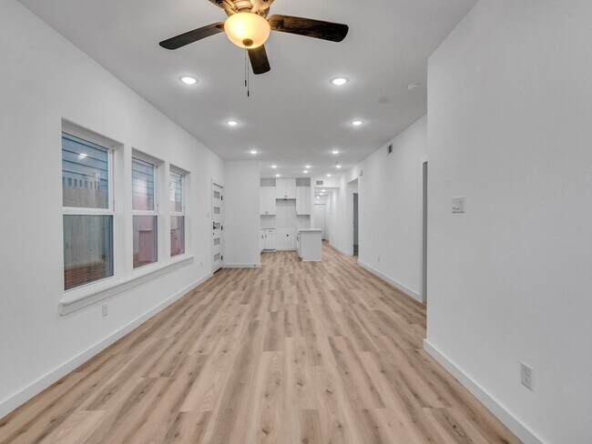Foto del edificio - ? 3 Bed / 2.5 Bath Duplex – Spacious & Move-In Ready! ?