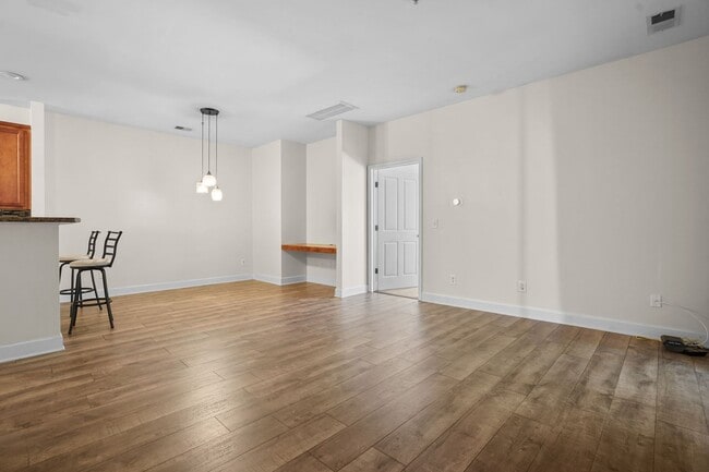 Building Photo - 8501 Burnham Ln
