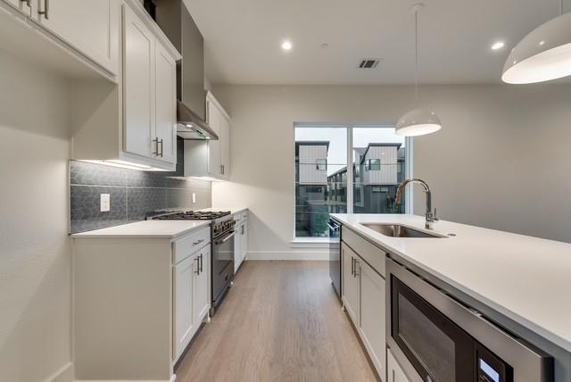 Foto del edificio - 6017 Hudson St