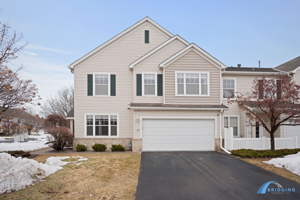 Exterior & Garage - 5050 Holly Ln N