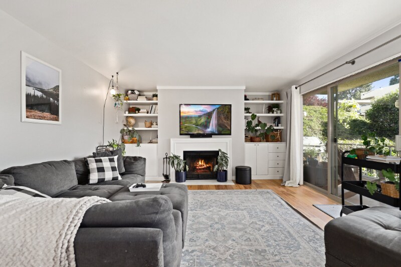 Foto principal - 1234 Taylor Ave N