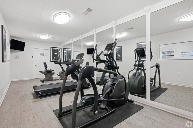 Foto del edificio - 1332 Claxton Ridge Dr