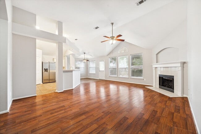 Building Photo - 16814 Dunbar Grove Ct