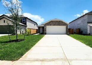 Building Photo - 28759 Texas Plns Dr