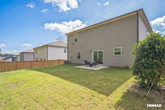 Foto del edificio - Spacious 4BR House in Acworth