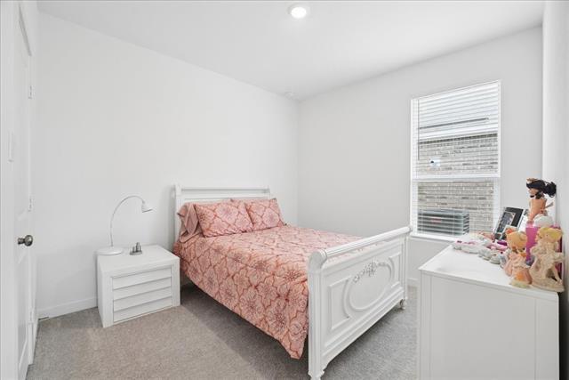 Foto del edificio - 920 Sugarberry St