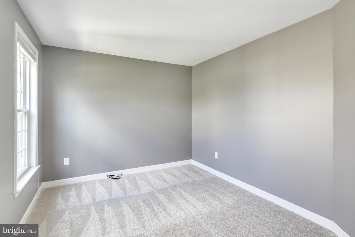 1045 Caren Dr, Eldersburg, MD 21784 House Rental in Eldersburg, MD