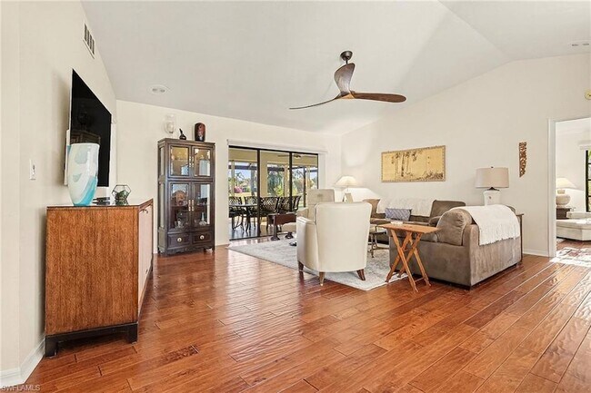 Foto del edificio - 9874 Campbell Cir