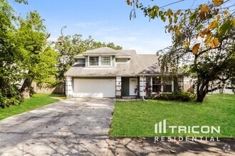 Building Photo - 528 Emberwood Dr