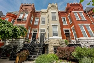 Building Photo - 45 R St NE