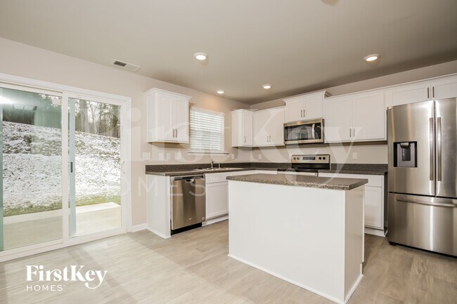 Foto del edificio - 2043 Longshadow St