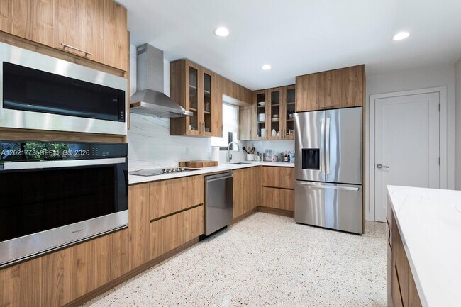 Foto del edificio - 1701 SW 23rd Terrace