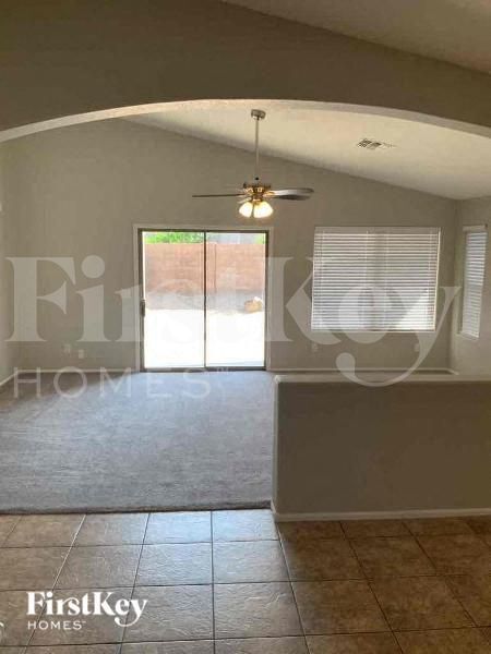 Foto del edificio - 5354 N Rattler Ct