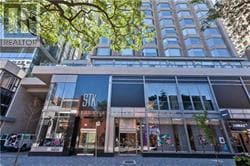 Building Photo - 155 Yorkville Ave