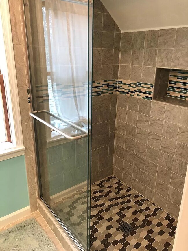 Baño principal - 4020 7th St S
