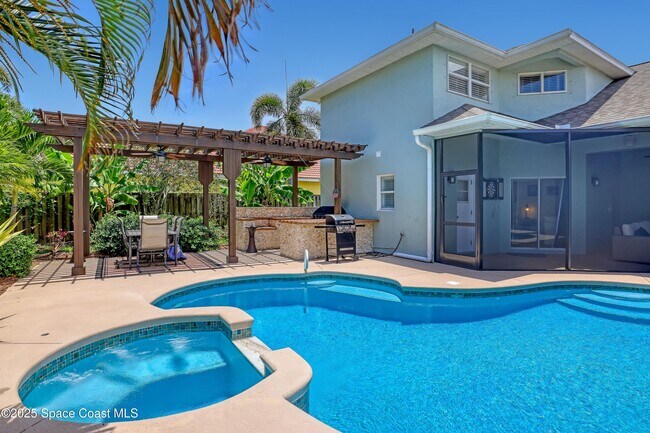 Foto del edificio - 2479 Long Sandy Cir