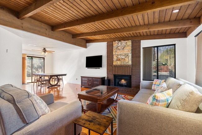 Foto del edificio - 2645 Anza Trail