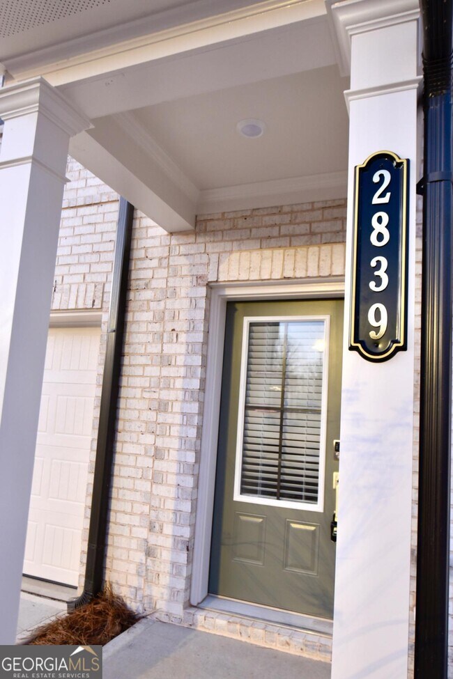 Foto del edificio - 2839 Rosehall Way