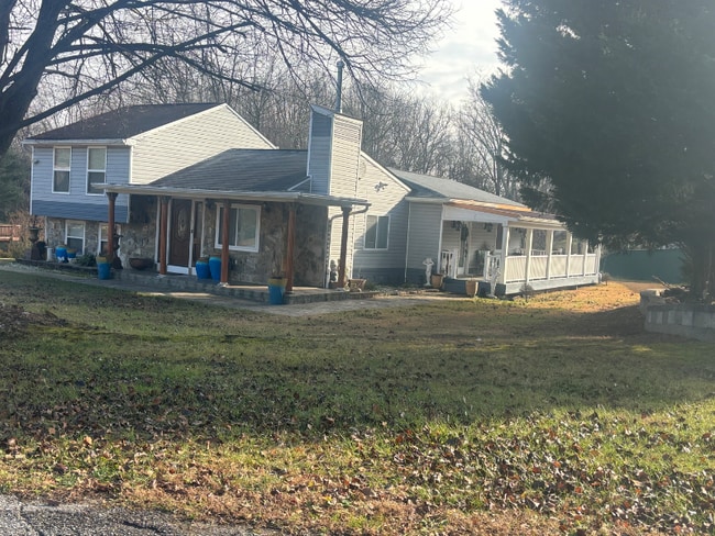 Foto del edificio - 3613 Ripplingbrook Ct