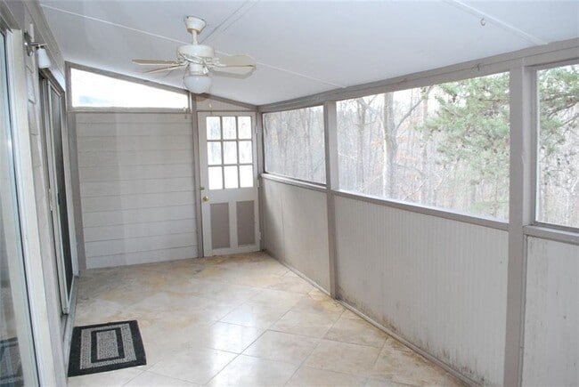 Building Photo - 3502 Tradewinds Dr