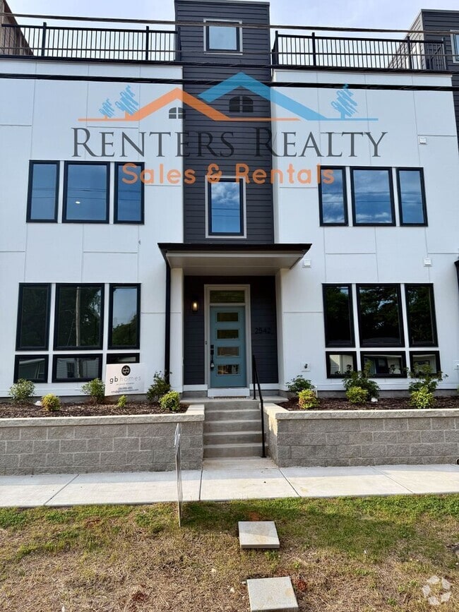 Building Photo - 2540 Freeman Rd SW