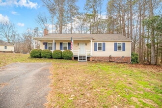 Building Photo - 8323 Outpost Cir