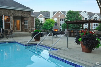 Building Photo - Yorktown Estates