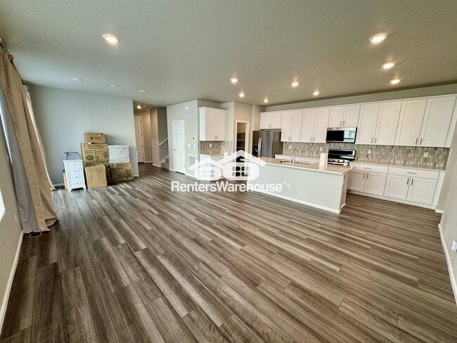 Building Photo - 857 Morning Glory Rd