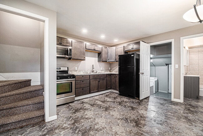 Foto del edificio - 828 4th St NW
