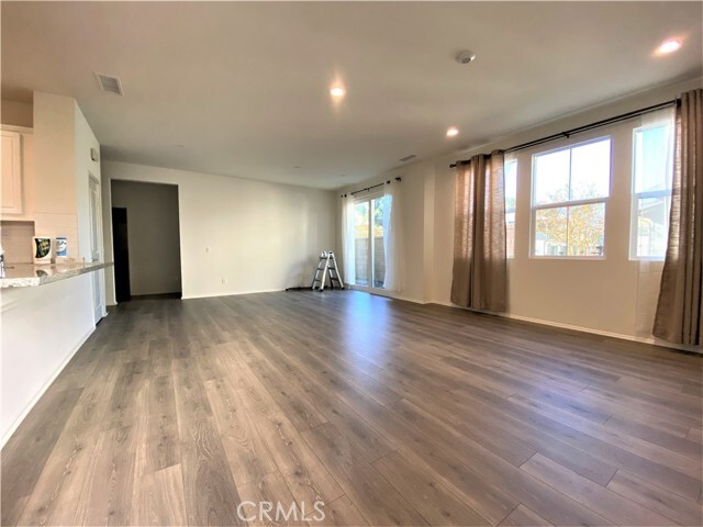 Foto del edificio - 2350 S Via Esplanade