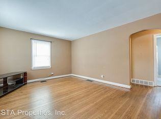 Building Photo - 628 Harris Pl
