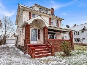 Building Photo - 3725 E 151st St