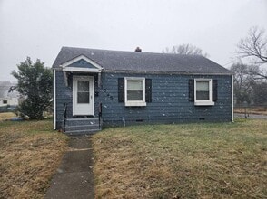 Building Photo - 1025 Fourqurean Ln