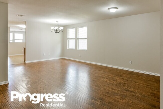 Building Photo - 1605 Rialto Way