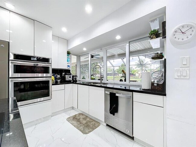 Foto del edificio - 2171 NW 87th Ave